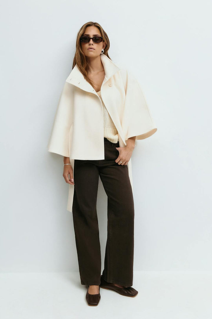 Coat Women Belted High Collar – Winter