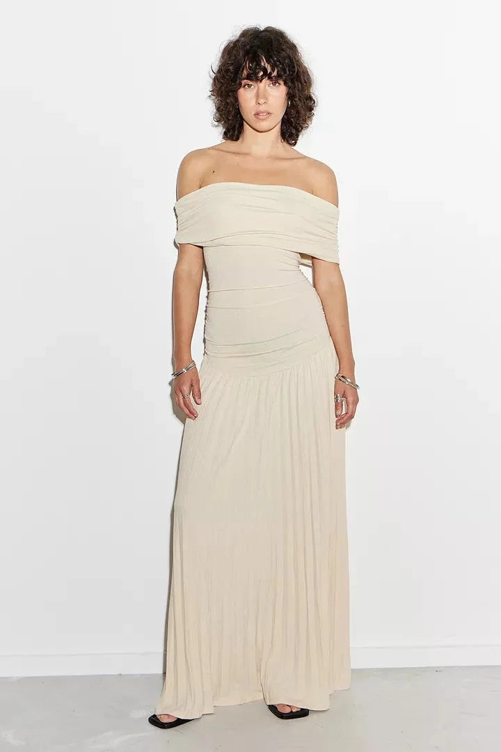 Dress Women Off-Shoulder Pleated Maxi – Summer